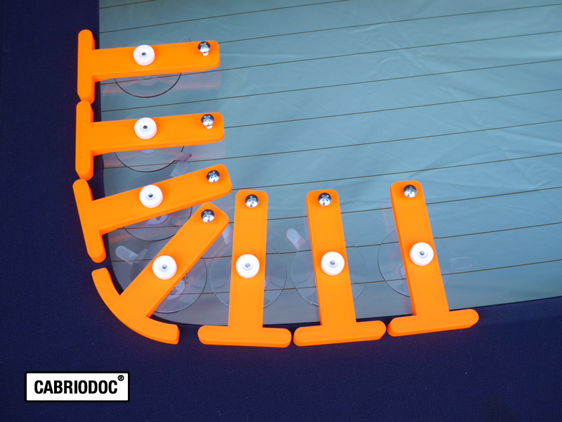 02 Klemmvorrichtung Cabrio Glasheckscheibe 04 25 800